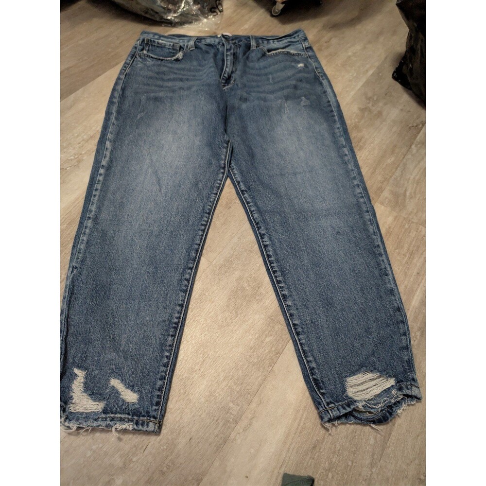 Women's Distressed Straight Leg Jeans